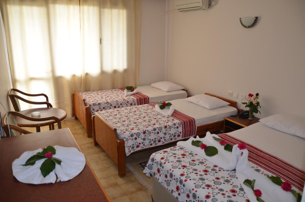 Dilek Hotel Menderes Rom bilde